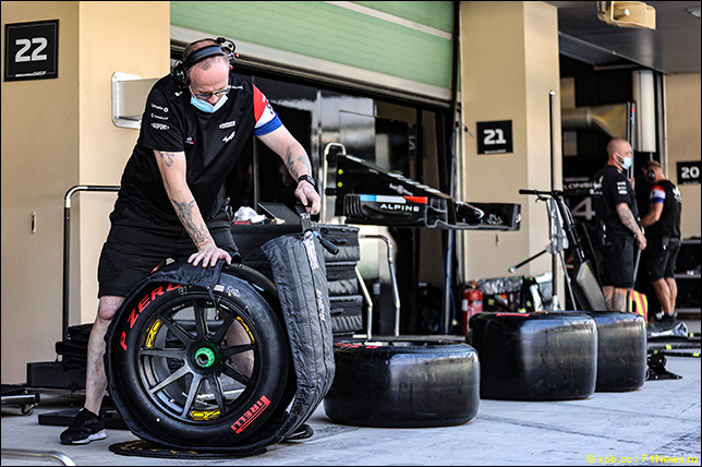 В Pirelli ждут гонок с одним пит-стопом в этом году