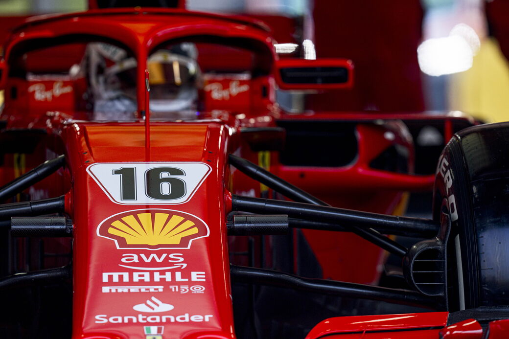 В сеть утекли изображения Ferrari F1-75 накануне официальной премьеры